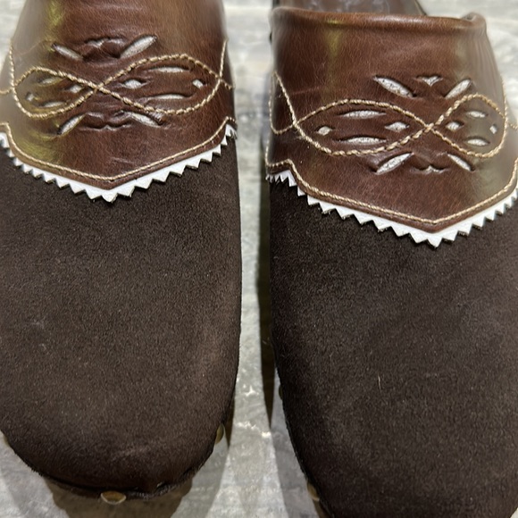 Penelope Chilvers low heel clog. Size 37 excellent condition - Picture 5 of 5